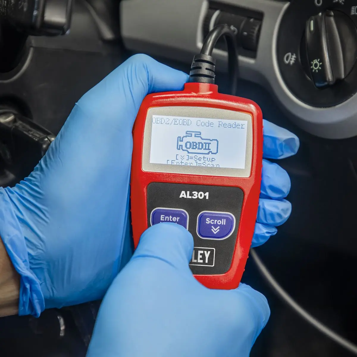 Autel OBD II & CAN Code Reader - Image 4