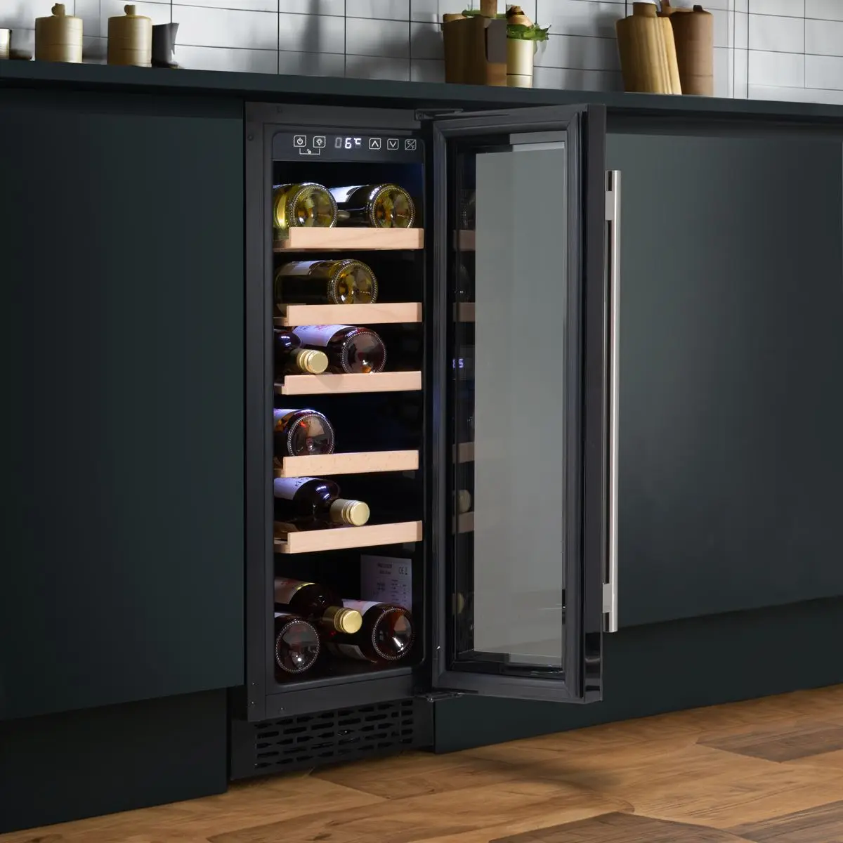 Baridi 20 Bottle Slim 30cm Built-In Wine Cooler, Touchscreen Controls, Black - Image 12