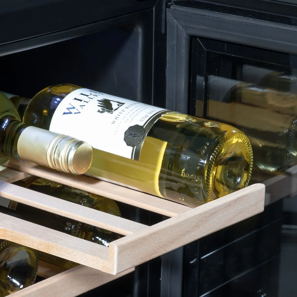 Baridi 20 Bottle Slim 30cm Built-In Wine Cooler, Touchscreen Controls, Black - Image 3