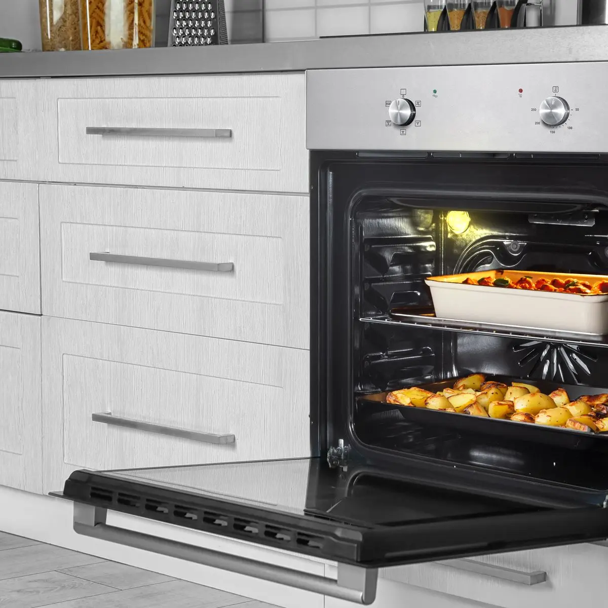 Baridi 60cm Built-In Five Function Fan Assisted Oven, 55L Capacity, Stainless Steel - Image 2