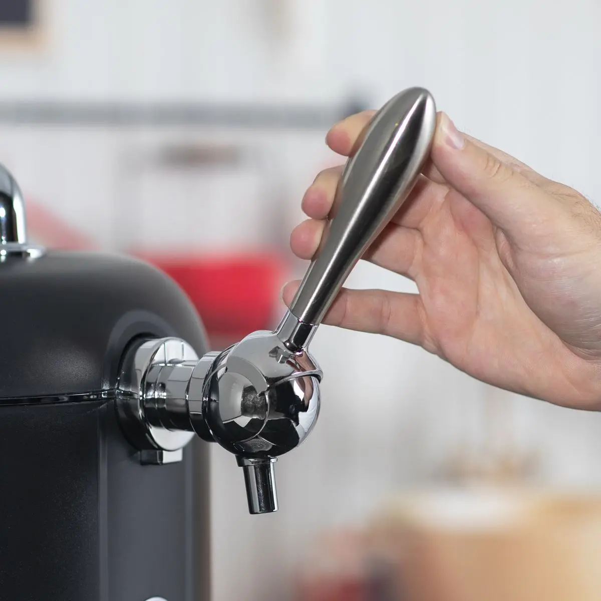 Baridi 6L Beer Keg Dispenser Tap with Electric Compressor and Integrated Cooling, No Gas Cartridges - DH115 - Image 11