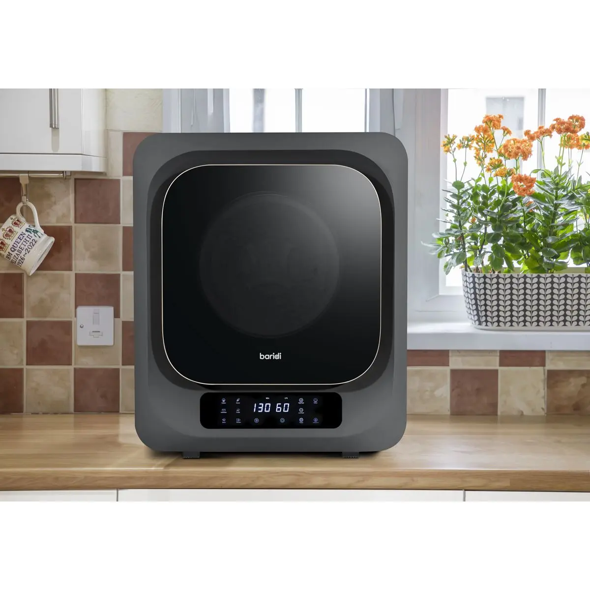 Baridi Small Tumble Dryer, Portable, 2.5kg, Vented, Perfect for Counter Top or Wall Mounted Use with Digital Controls, Compact, Black Mini Spin Dryer - DH229 - Image 4