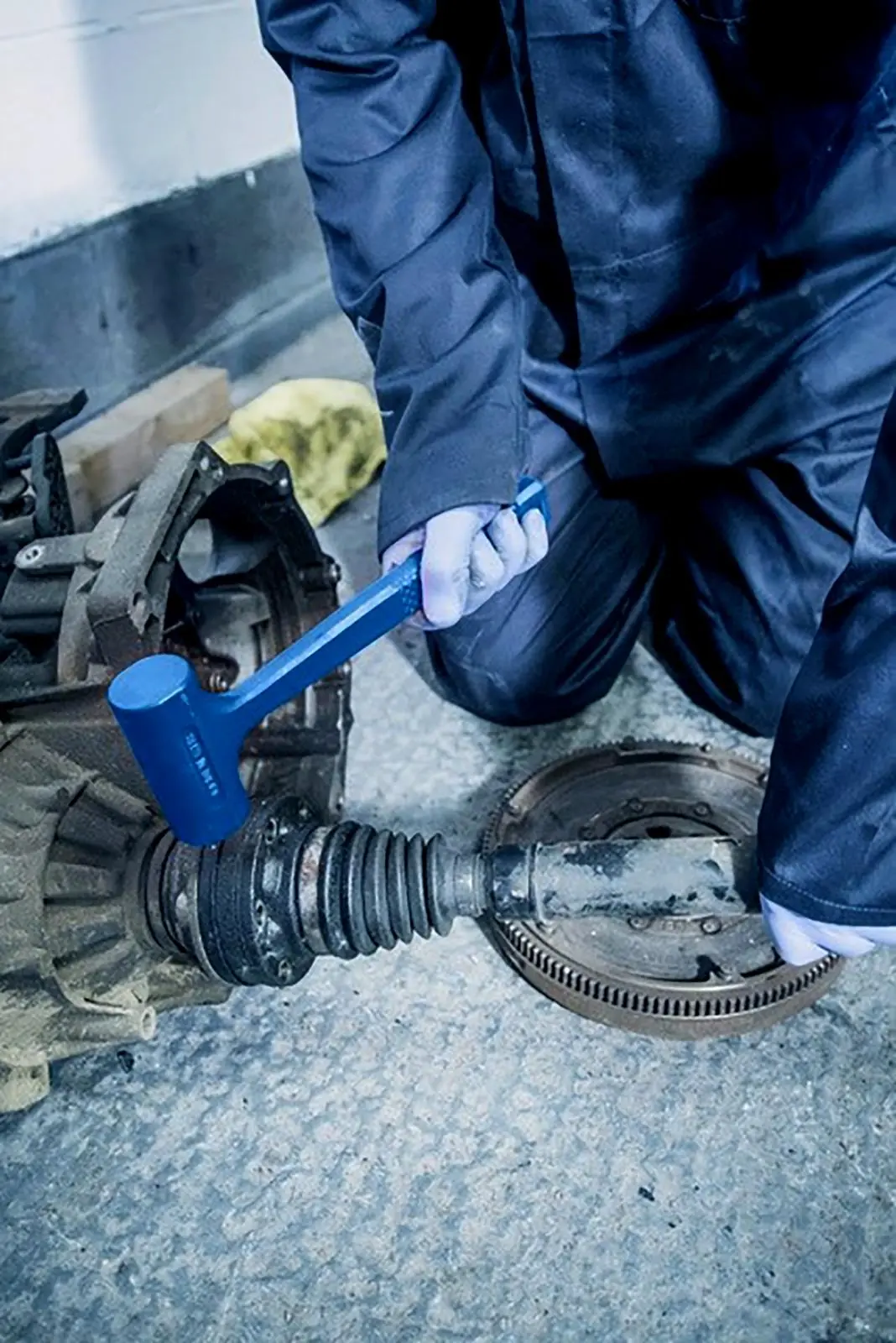 BlueSpot Dead Blow Hammer 720g - Image 3