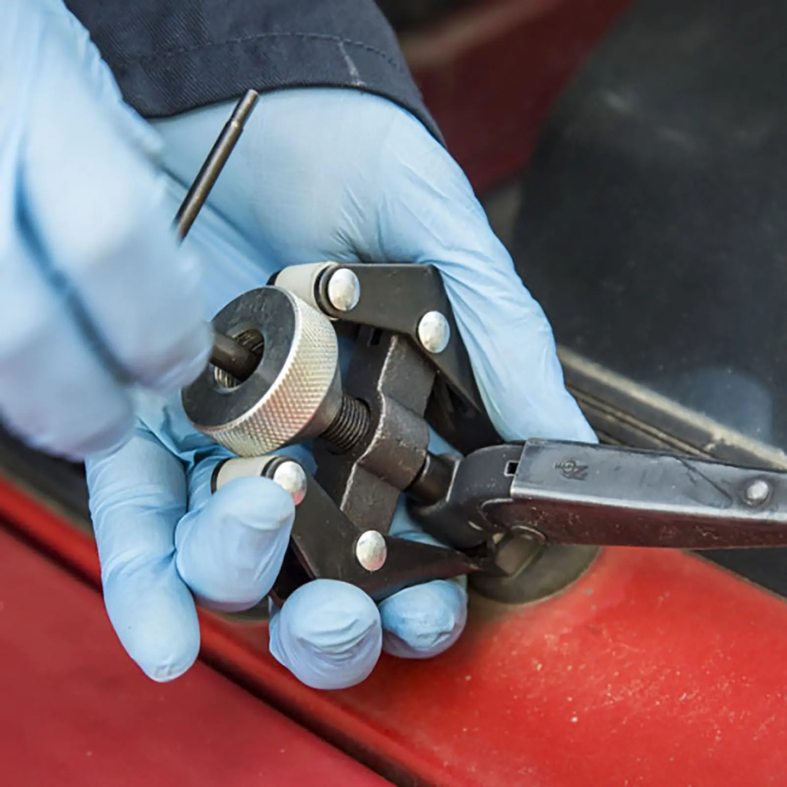 BlueSpot Windscreen Wiper Arm and Battery Terminal Remover - Image 4