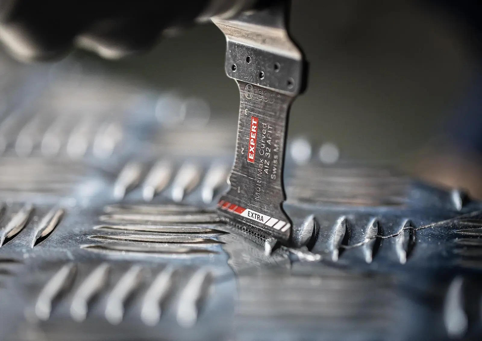 Bosch EXPERT Multi Tool Blade Starlock 32mm x 40mm Carbide Technology AIZ 32 APIT MultiMax - Image 7