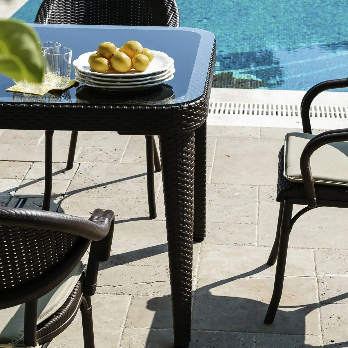 Dellonda Outdoor Dining Table Weather Resistant Glass Table 90x150cm - Image 7