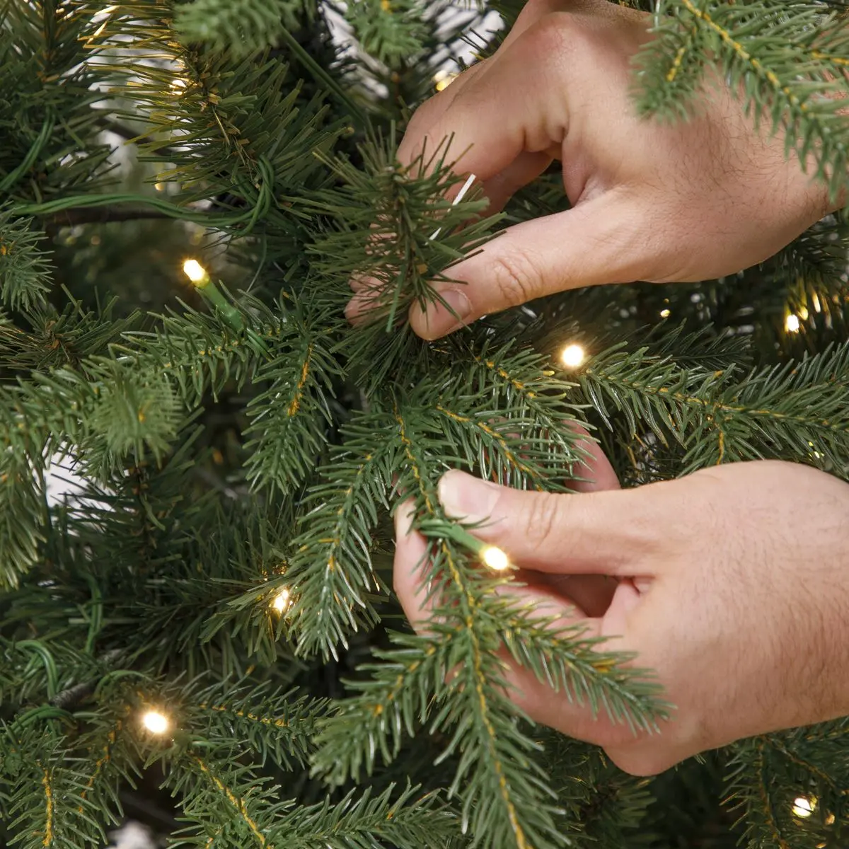Dellonda Pre-Lit 7ft Hinged Christmas Tree with Warm White LED Lights & PE/PVC Tips - Image 6