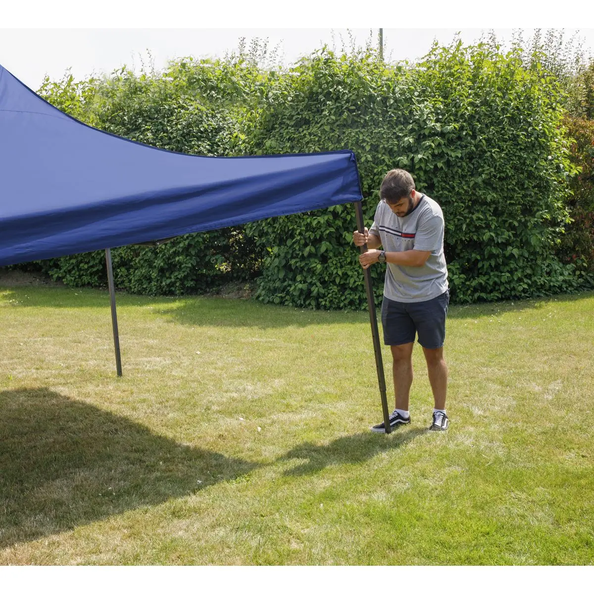 Dellonda Premium 3 x 3m Pop-Up Gazebo, PVC Coated, Water Resistant Fabric, Supplied with Carry Bag, Rope, Stakes & Weight Bags - Blue Canopy - Image 3
