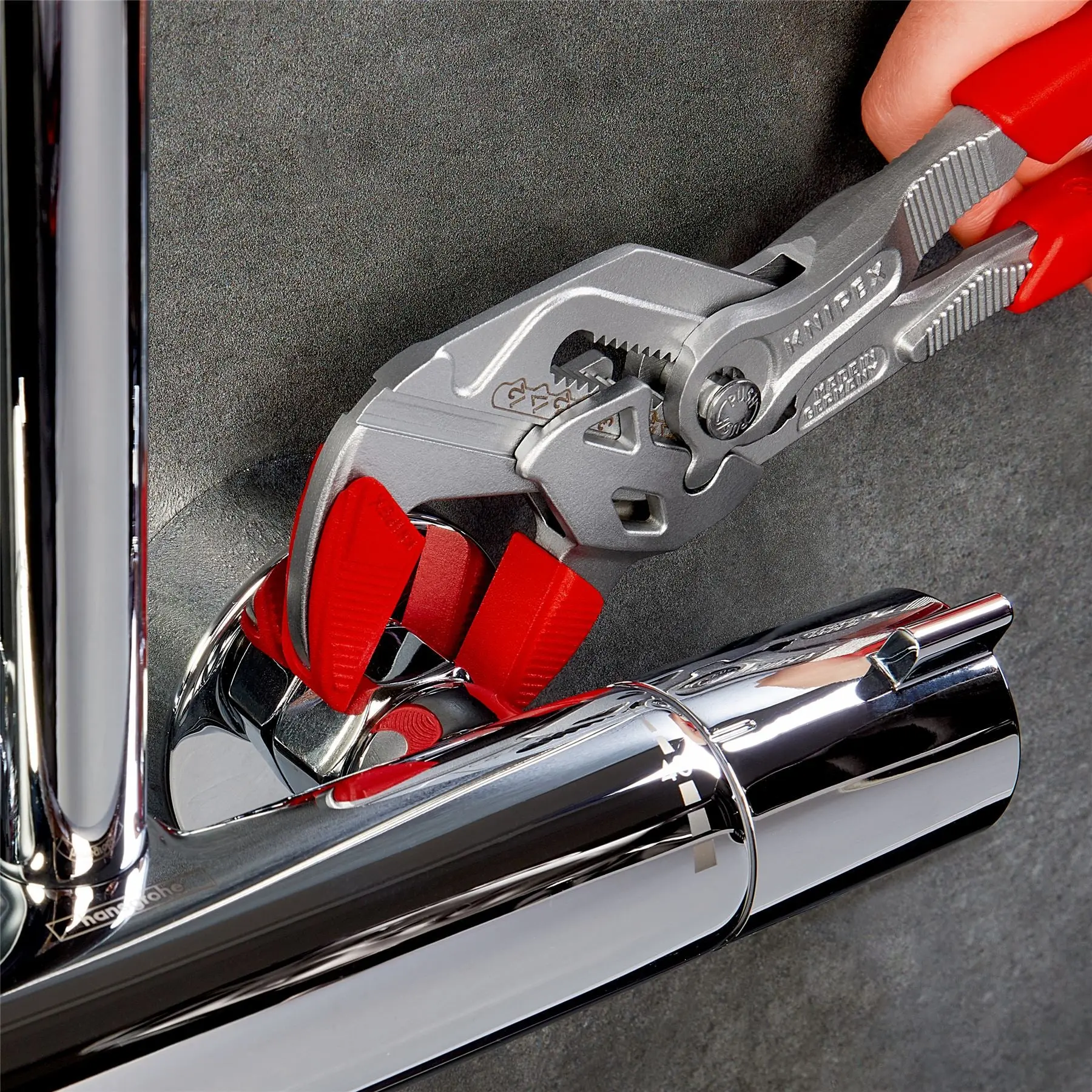 KNIPEX Pliers Wrench Slip Joint Plier 250mm Chrome Plastic Coated Handles 86 03 250 SB - Image 5