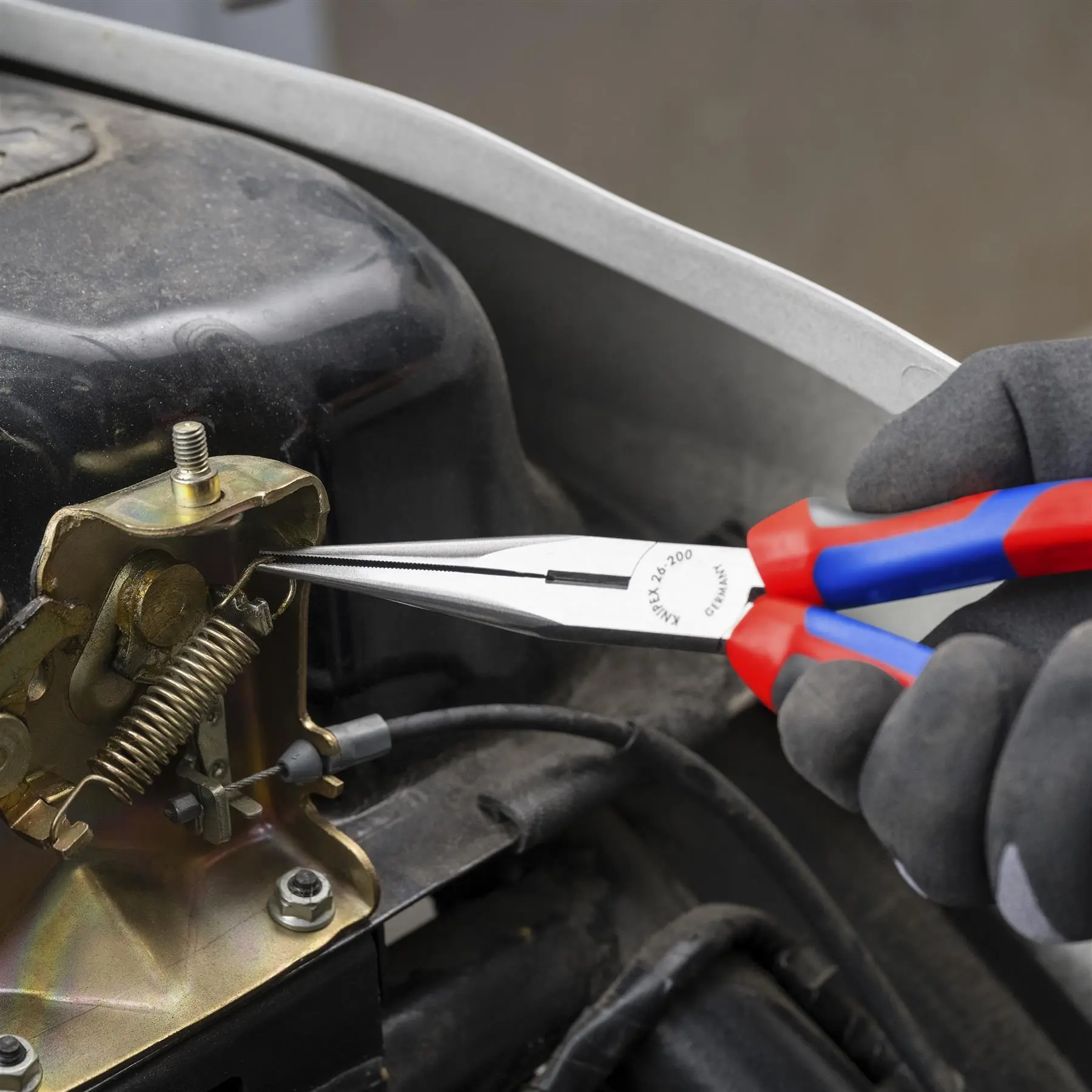 KNIPEX Snipe Nose Side Cutting Pliers Stork Beak Plier 200mm with Comfort Handles 26 12 200 - Image 4