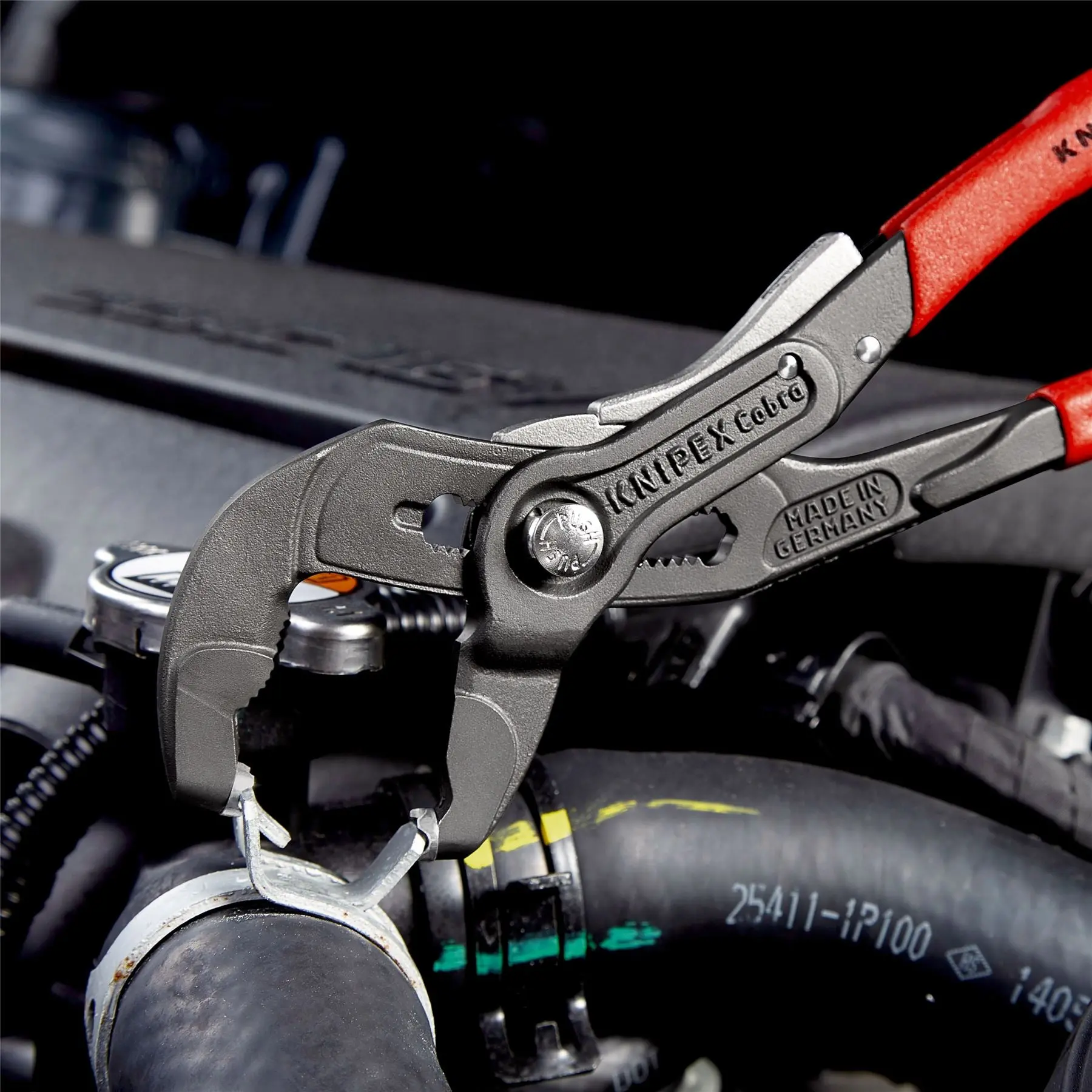 Knipex Spring Hose Clamp Pliers with Locking Device 250mm 85 51 250 AF - Image 4