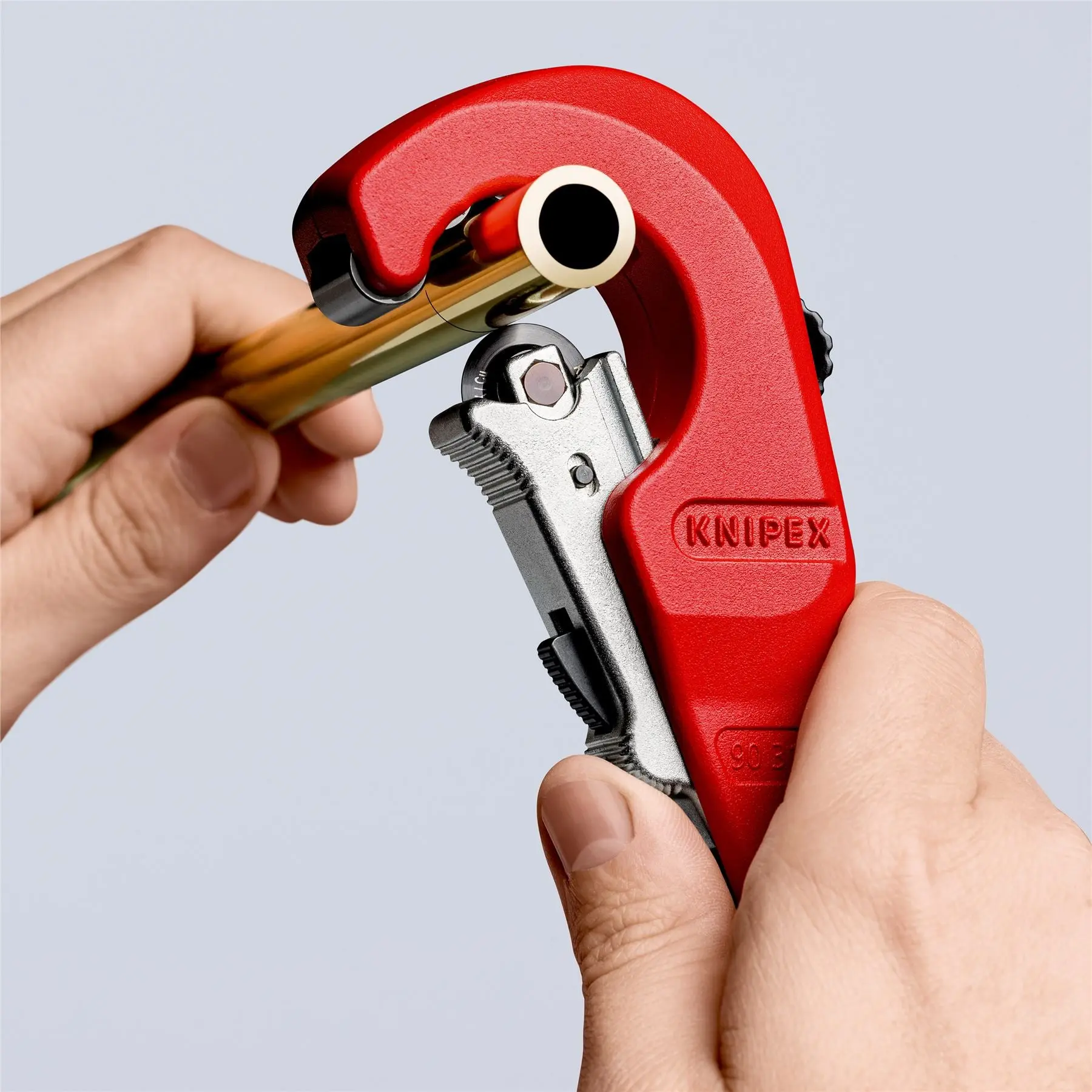 Knipex TubiX® Pipe Cutter 6-35mm Capacity 180mm 90 31 02 BK - Image 3