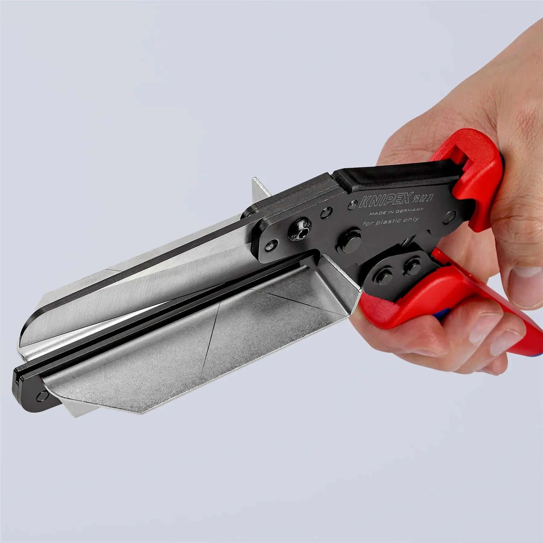 Knipex Vinyl Cutting Shears for Cable Duct Multi Component Grips 110mm Blade Length 95 02 21 - Image 3