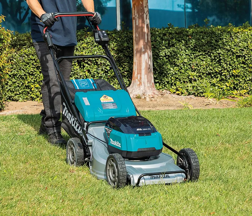 Makita 53cm Lawn Mower Kit Twin 18V LXT Li-ion Cordless Garden Grass Outdoor 2 x 6Ah Battery and Dual Rapid Charger DLM533PG2 - Image 5