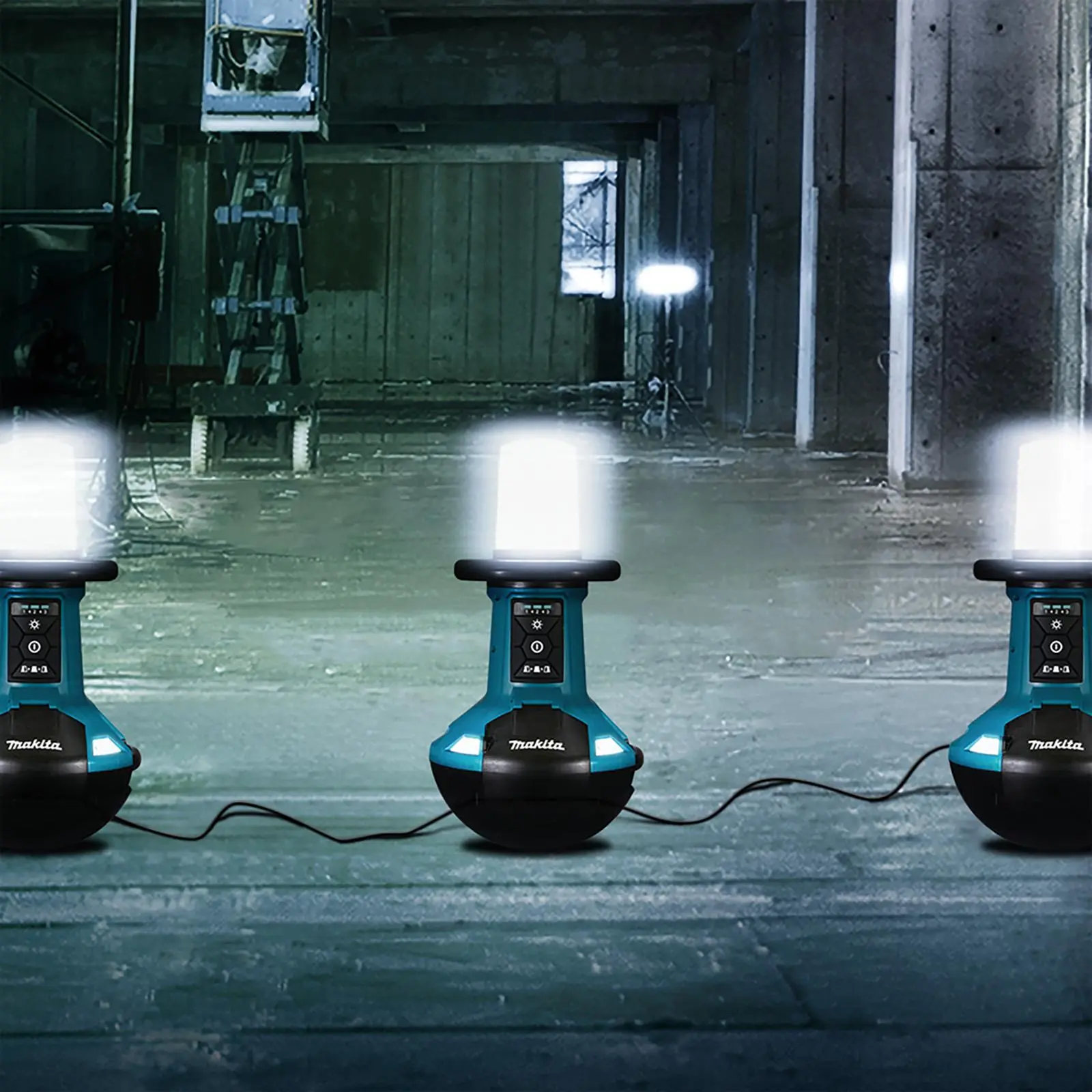 Makita Cordless Area Worklight 360 Degree LXT 14.4V 18V 240V AC Self Balancing Site Light Body Only DML810/2 - Image 4
