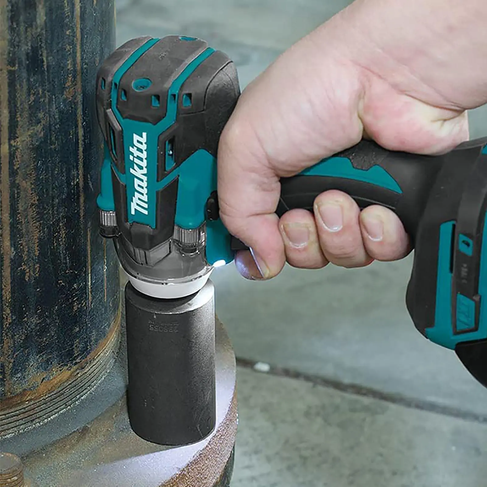 Makita Impact Wrench 1/2" Drive 18V LXT Brushless Li-ion 2 x 5Ah Charger Type 2 Case DTW285RTJ - Image 6