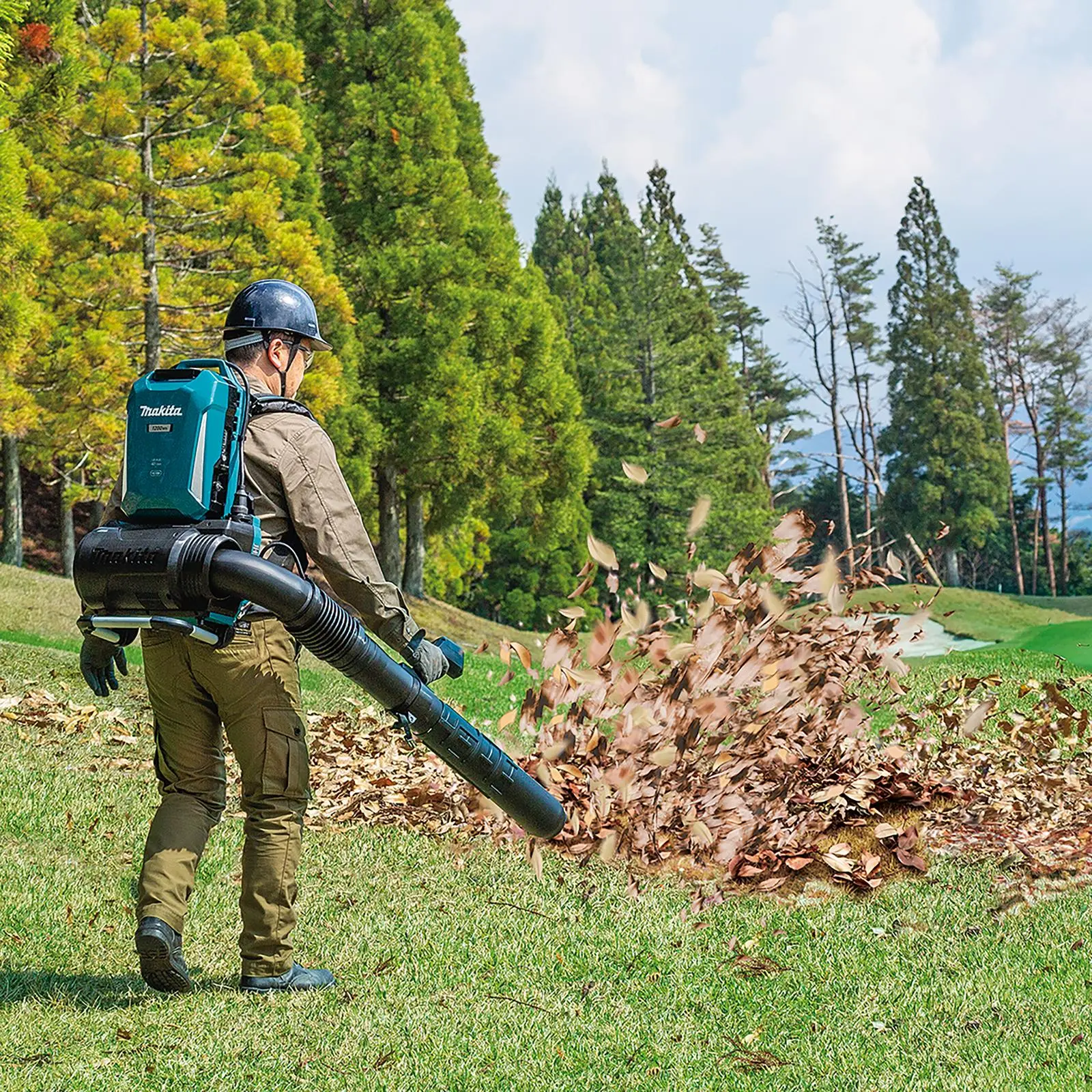 Makita Leaf Blower Backpack 18V 40V LXT XGT Compatible Brushless Cordless 22N Garden Grass Clippings Bare Unit Body Only UB002CZ - Image 12