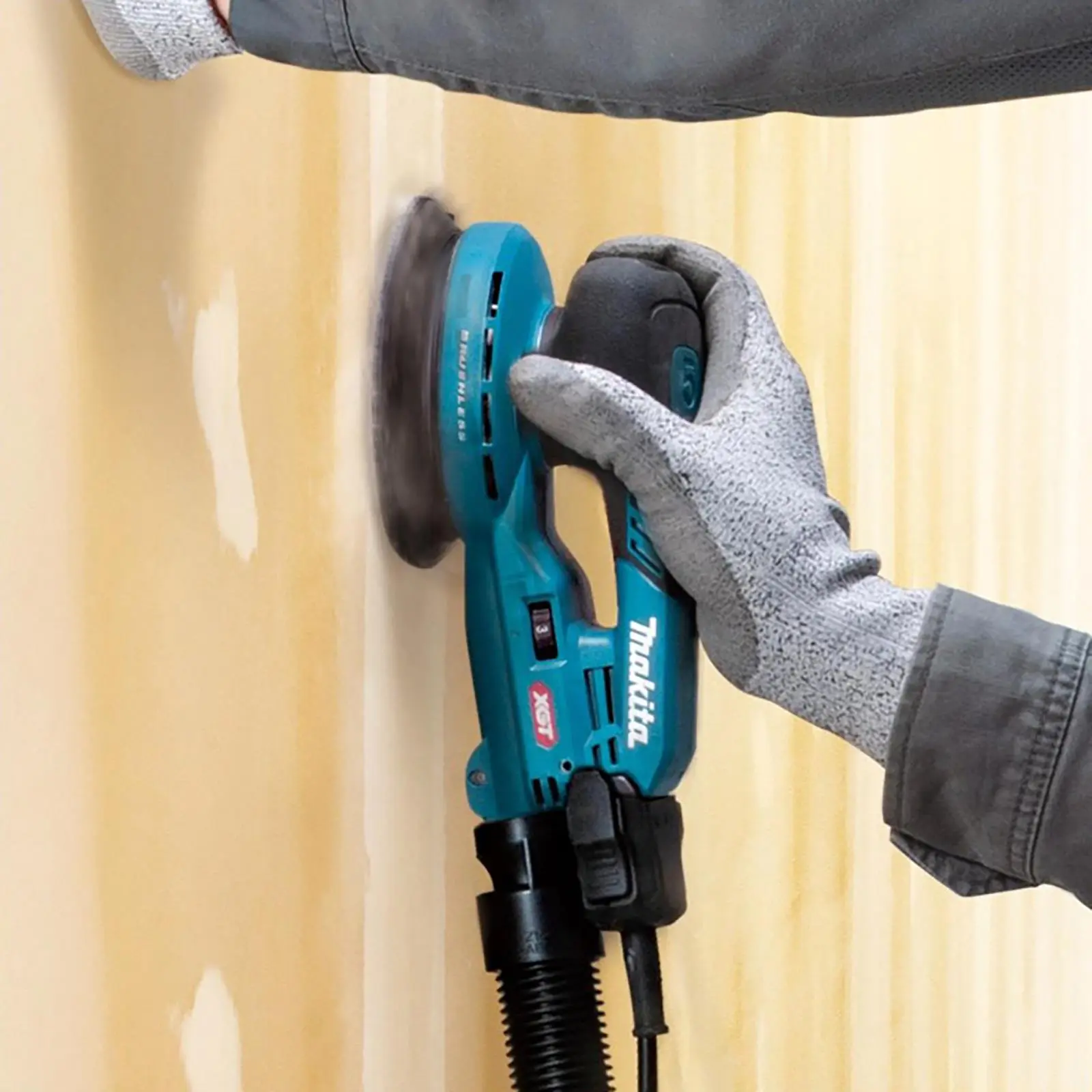 Makita Random Orbital Sander 125mm Lightweight 5mm Orbit Diameter XGT 40V Max Brushless Body Only BO001CGZ - Image 2
