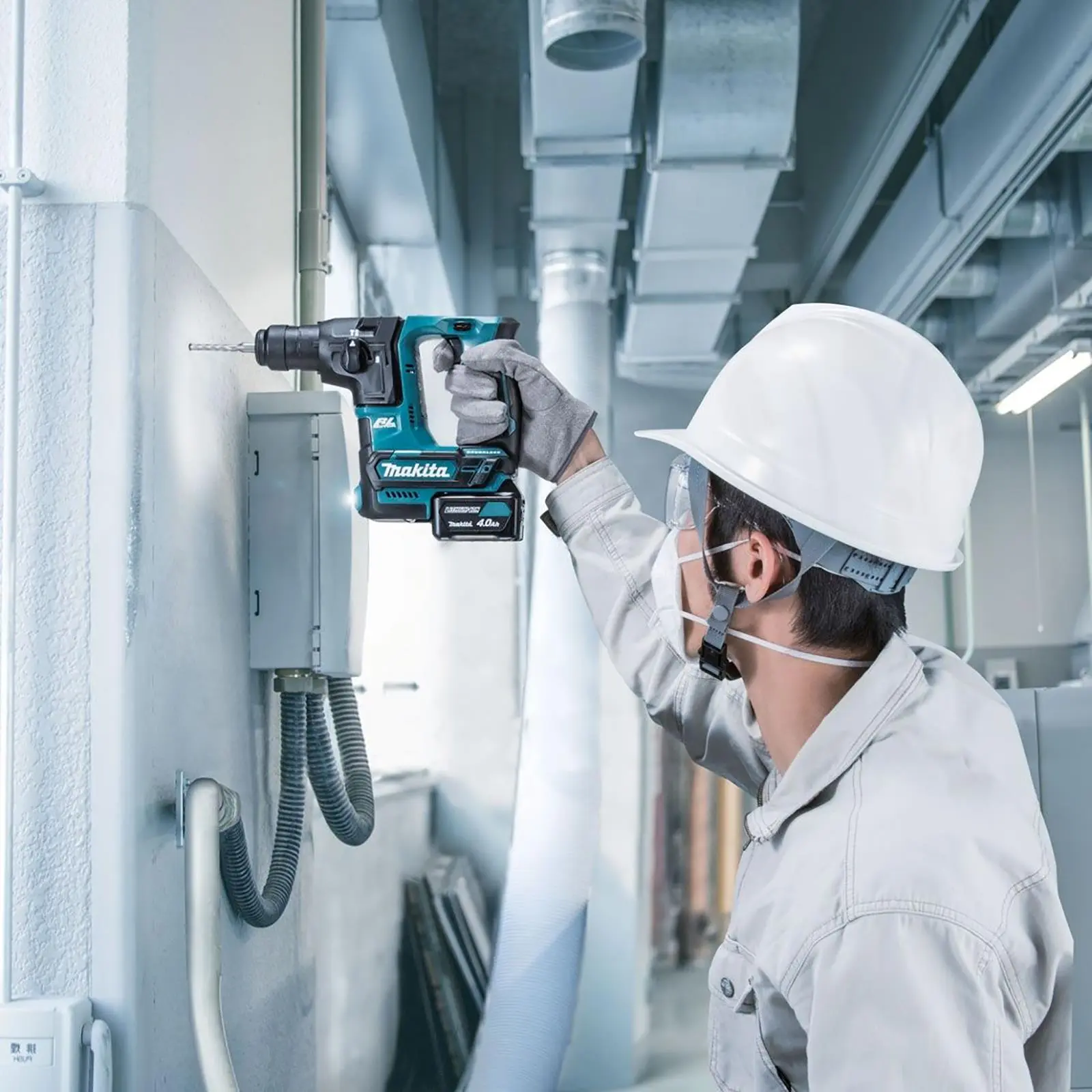 Makita Rotary Hammer Drill SDS+ Plus Compact Brushless CXT HR166DZ Body Only - Image 3