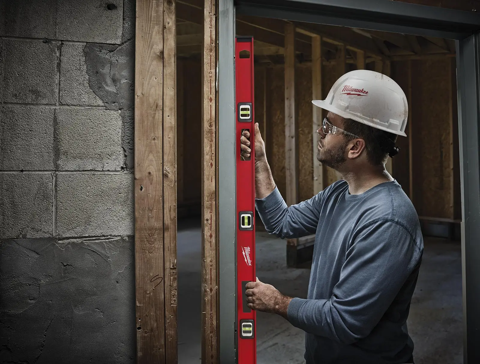Milwaukee I-Beam Spirit Level Magnetic 120cm 48in - Image 8