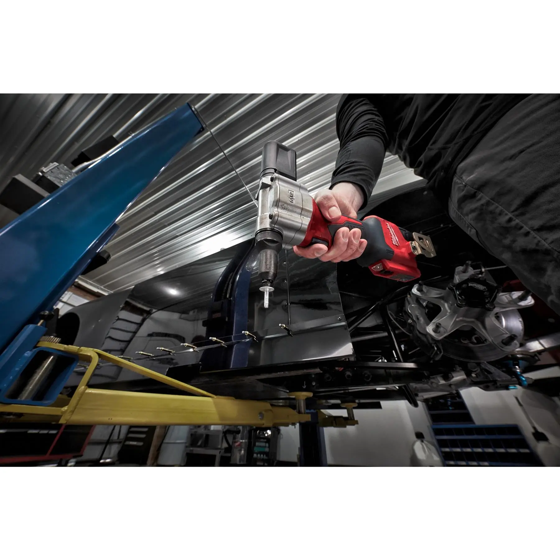 Milwaukee M12 12V Sub Compact Cordless Rivet Tool Bare Unit M12BPRT-0 - Image 8