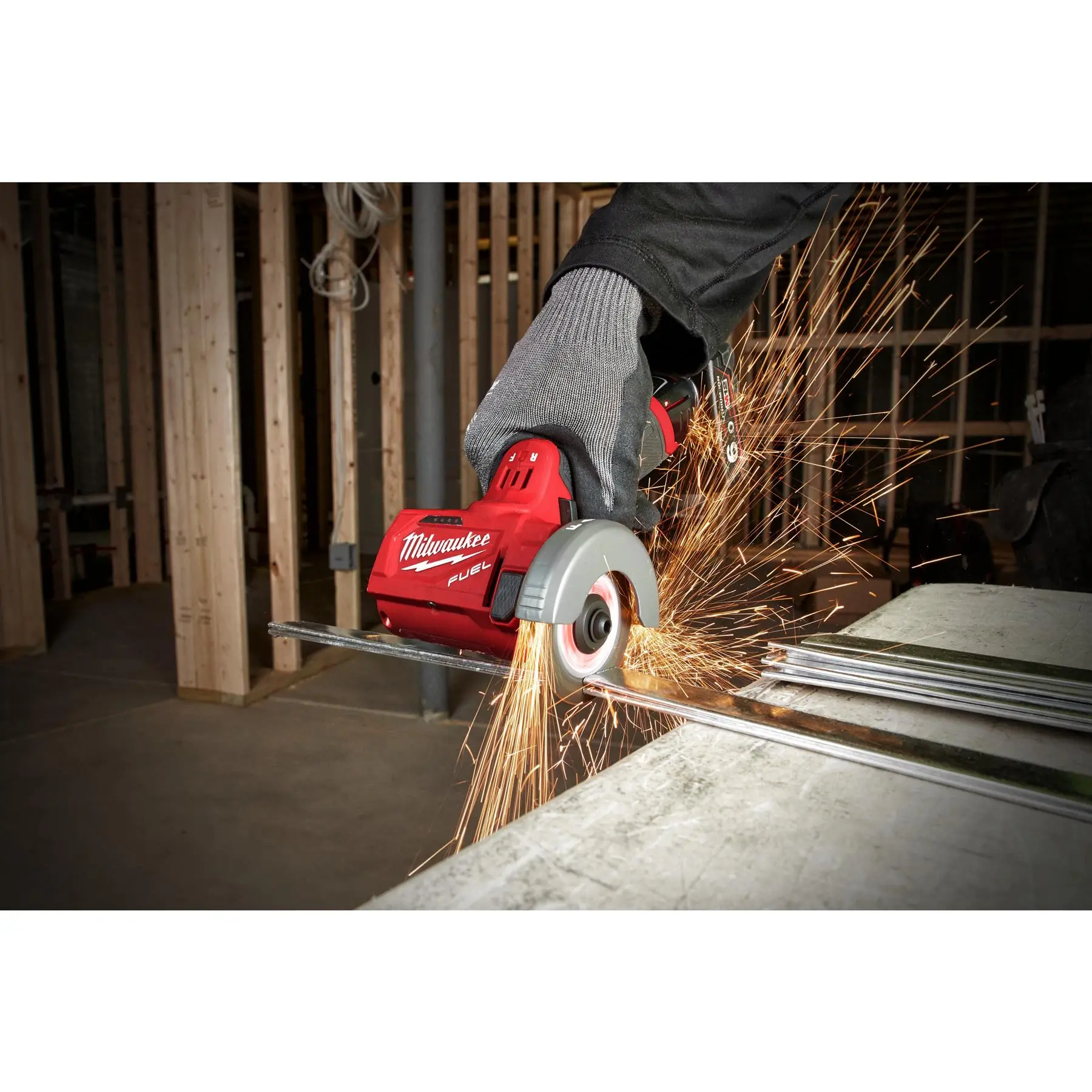 Milwaukee M12 Fuel 12V Sub Compact Multi Material Cordless Cut Off Tool 76mm Blade Bare Unit M12FCOT-0 - Image 9