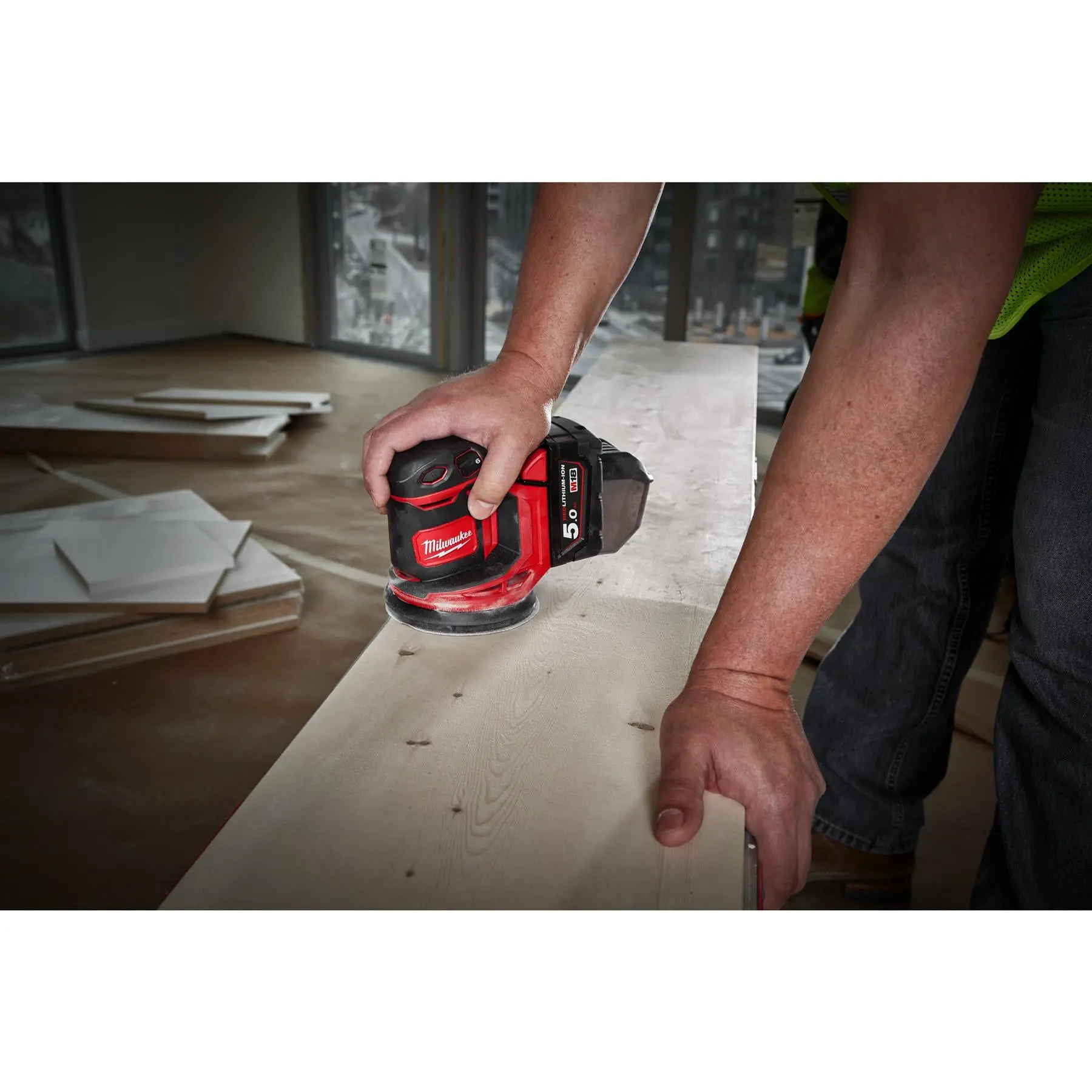 Milwaukee M18 18V 125mm Cordless Random Orbital Sander Bare Unit M18BOS125-0 - Image 7