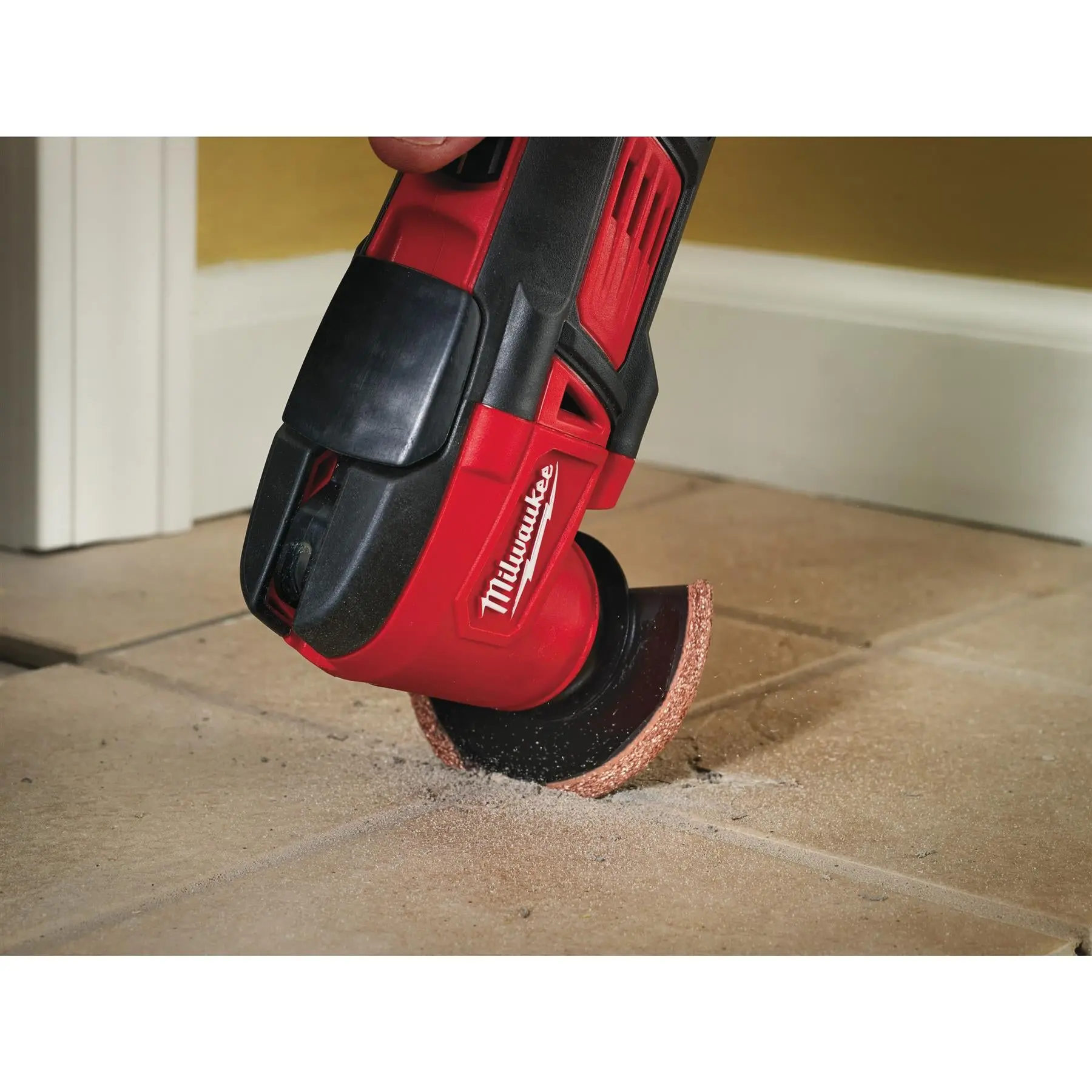Milwaukee M18 18V Multi Tool With Accessorites Bare Unit M18BMT-0 - Image 9