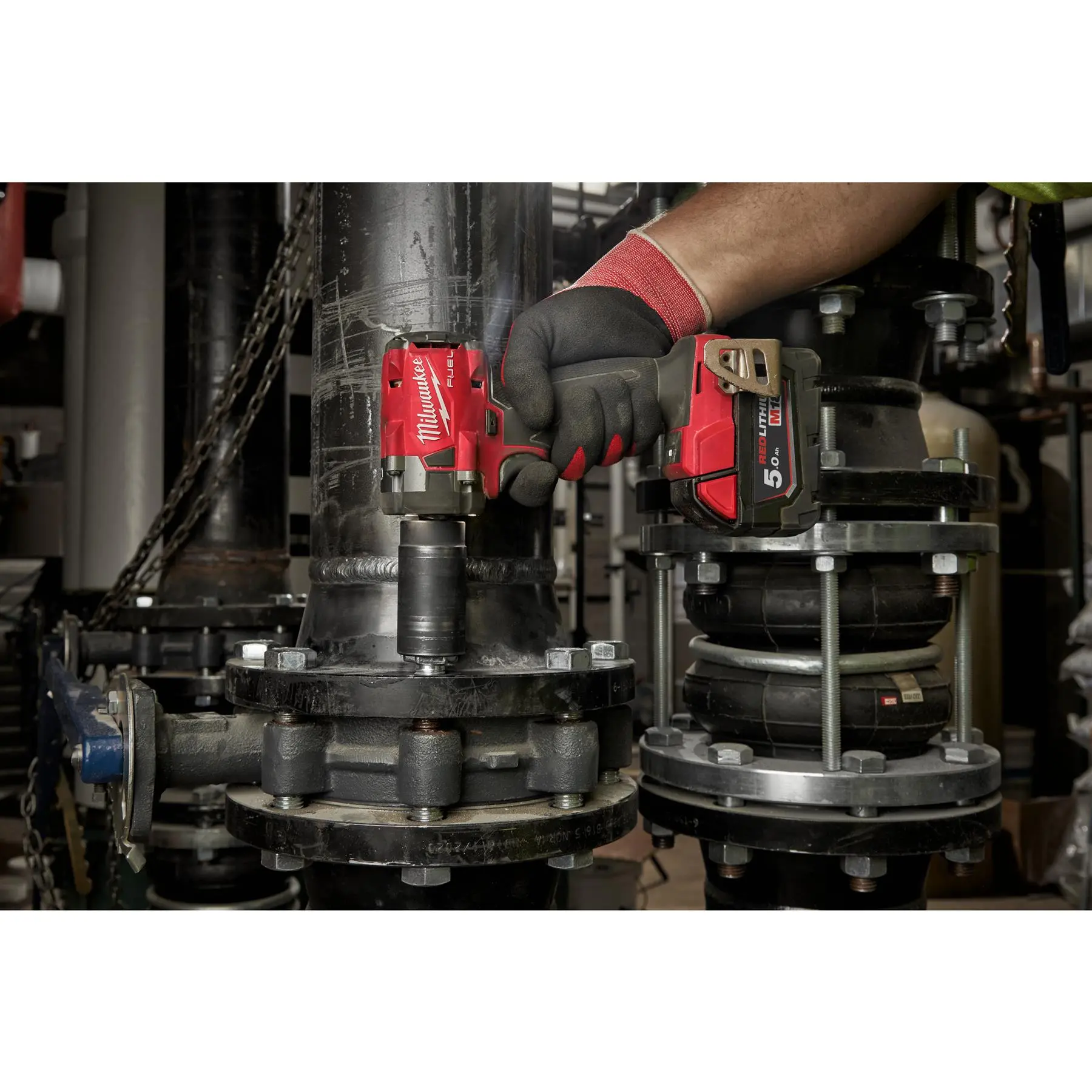 Milwaukee M18 Fuel 18V 3/8" Drive Cordless Compact Impact Wrench Friction Ring 2 x 5Ah Battery + Charger M18FIW2F38-502X - Image 9