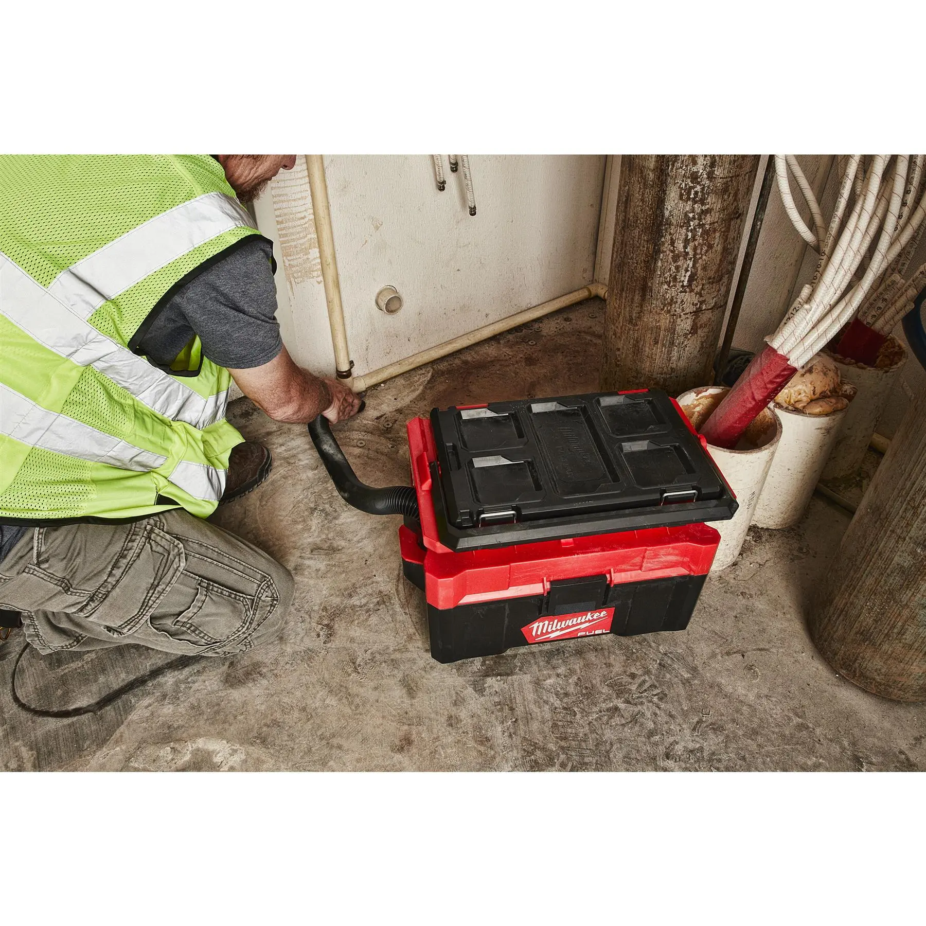 Milwaukee M18 Fuel 18V Packout Cordless Wet and Dry Vacuum Cleaner Bare Unit M18FPOVCL-0 - Image 17