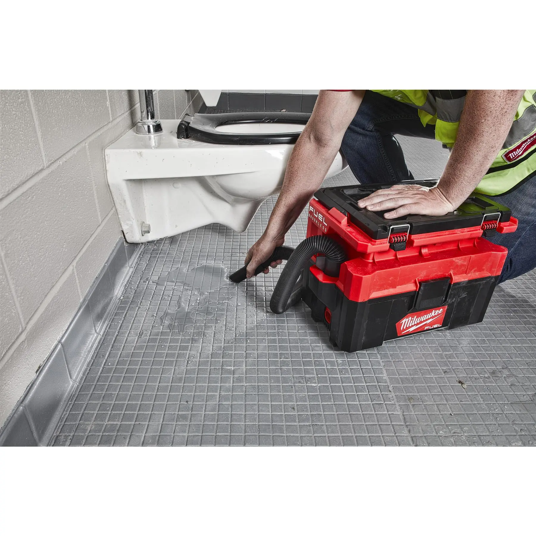 Milwaukee M18 Fuel 18V Packout Cordless Wet and Dry Vacuum Cleaner Bare Unit M18FPOVCL-0 - Image 8
