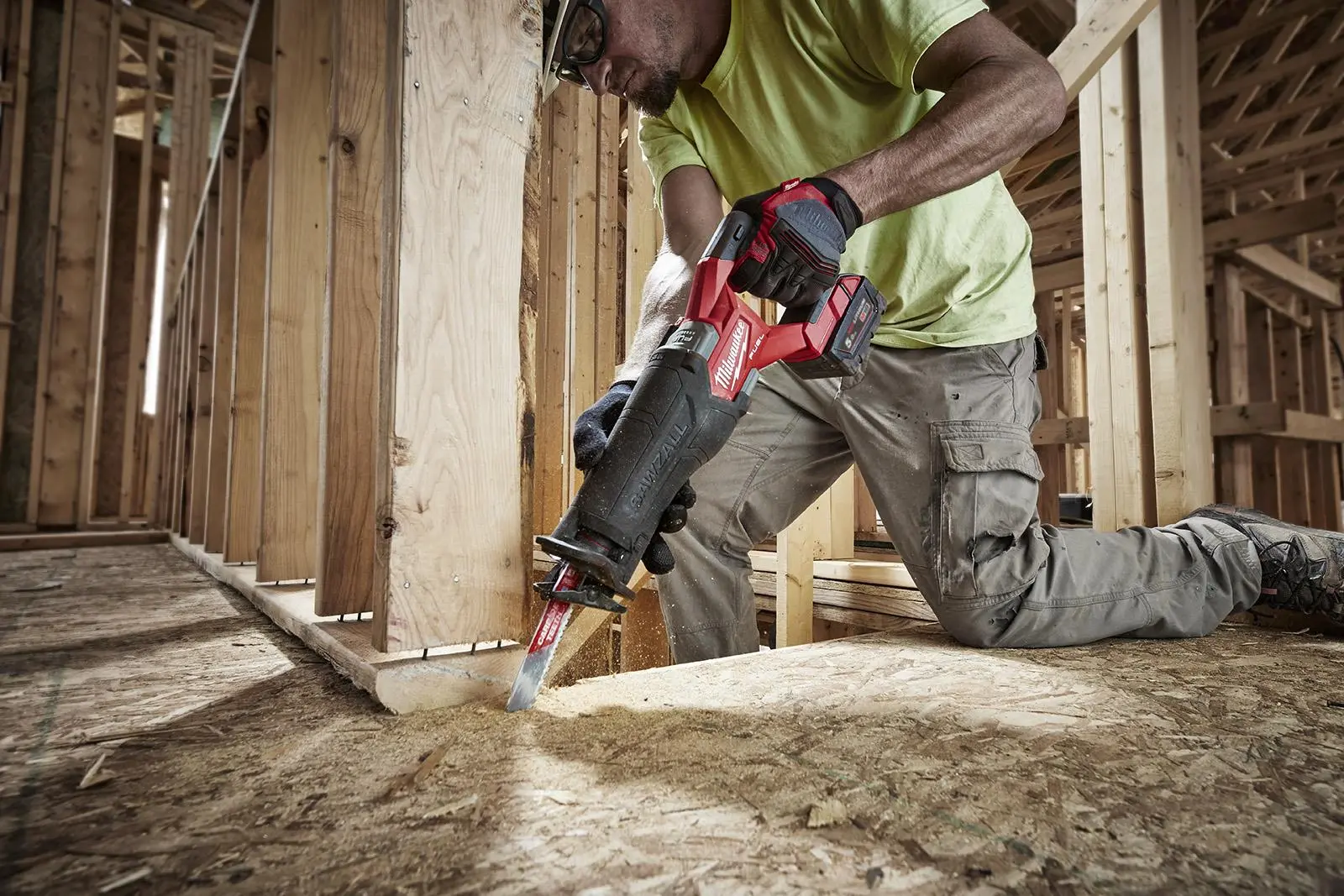 Milwaukee M18 Fuel 18V SAWZALL Cordless Reciprocating Saw 5.0Ah Battery Charger HD Box M18FSZ-501X - Image 14