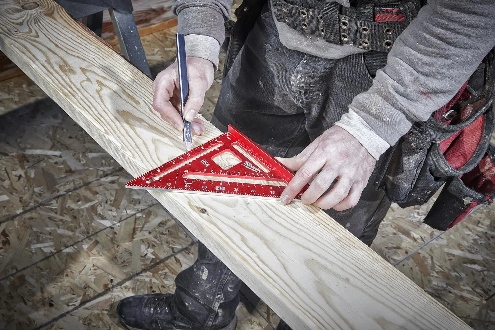 Milwaukee Rafter Roofing Square Imperial 7in - Image 5