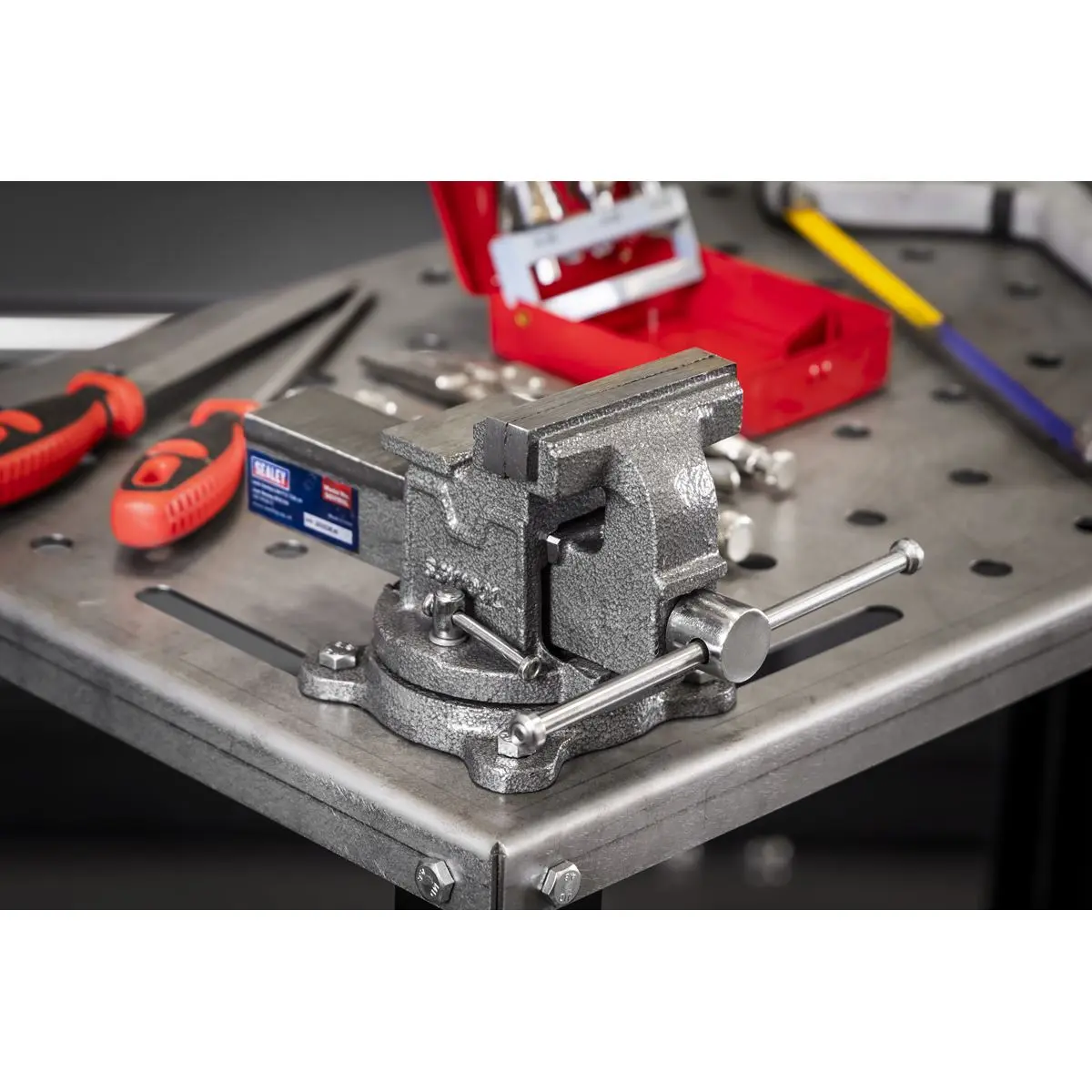 Sealey 100mm SG Iron Vice with Swivel Base - Image 4