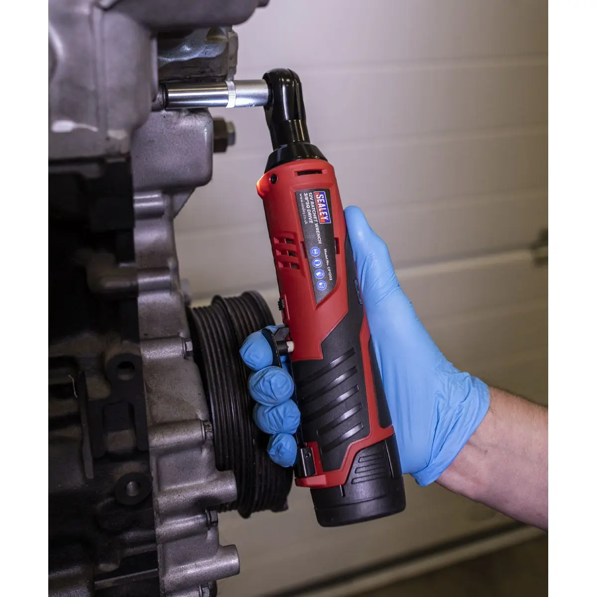 Sealey Cordless Ratchet Wrench 3/8"Sq Drive 12V SV12 Series - Body Only - Image 7