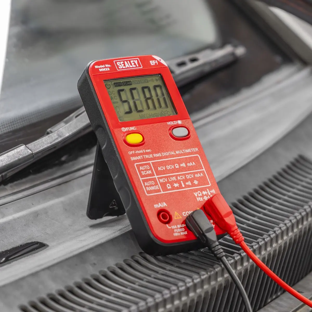 Sealey 13-Function Professional Smart Auto-Scanning Digital Multimeter - Image 5