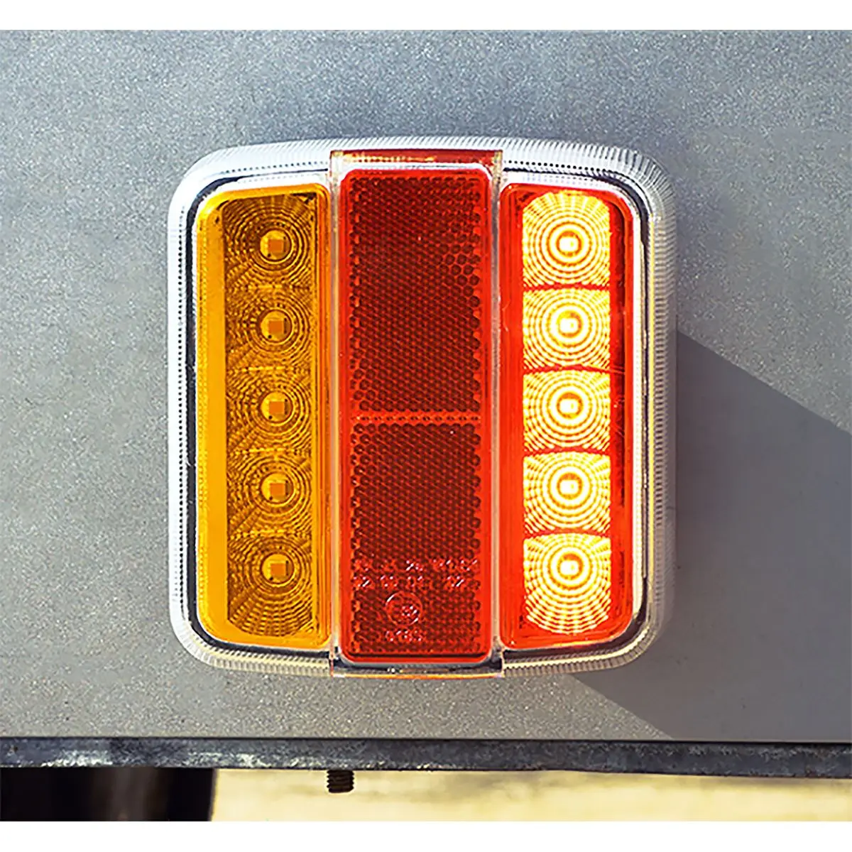 Sealey 13-Pin Wireless SMD LED Trailer Light Set 2pc - Image 13