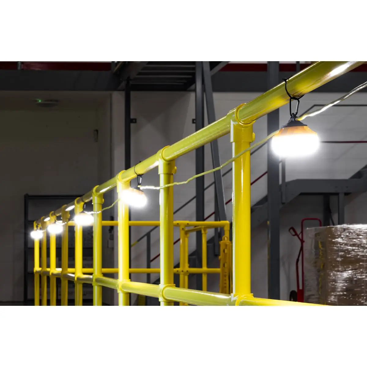 Sealey 15m Festoon Lighting Kit 50W COB LED - Image 10