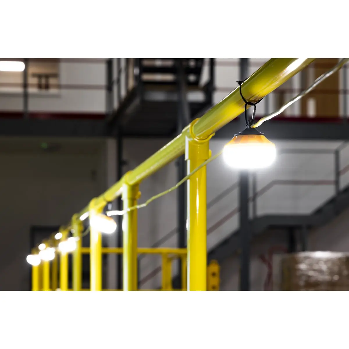 Sealey 15m Festoon Lighting Kit 50W COB LED - Image 8