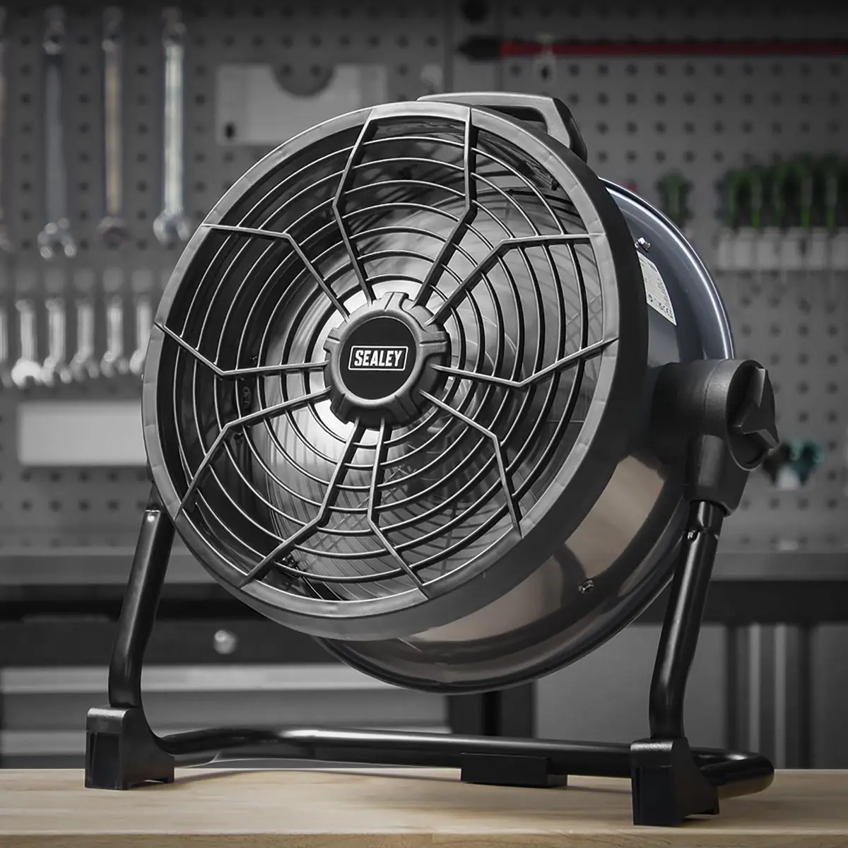 Sealey 2-in-1 Cordless/Corded 16" High Velocity Drum Fan 20V SV20 Series Kit - Image 2
