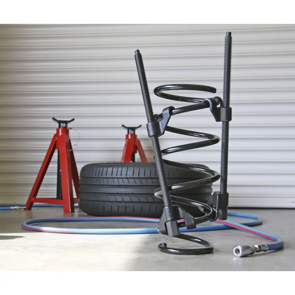 Sealey 2 Piece Long Reach Coil Spring Compressor - Image 4