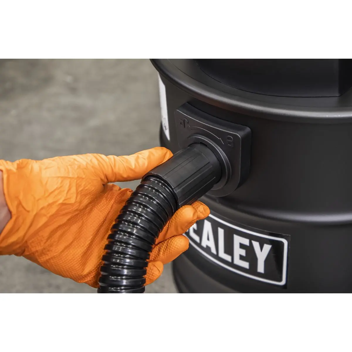 Sealey 3-in-1 Ash Vacuum Cleaner 20L 1200W/230V - Image 6