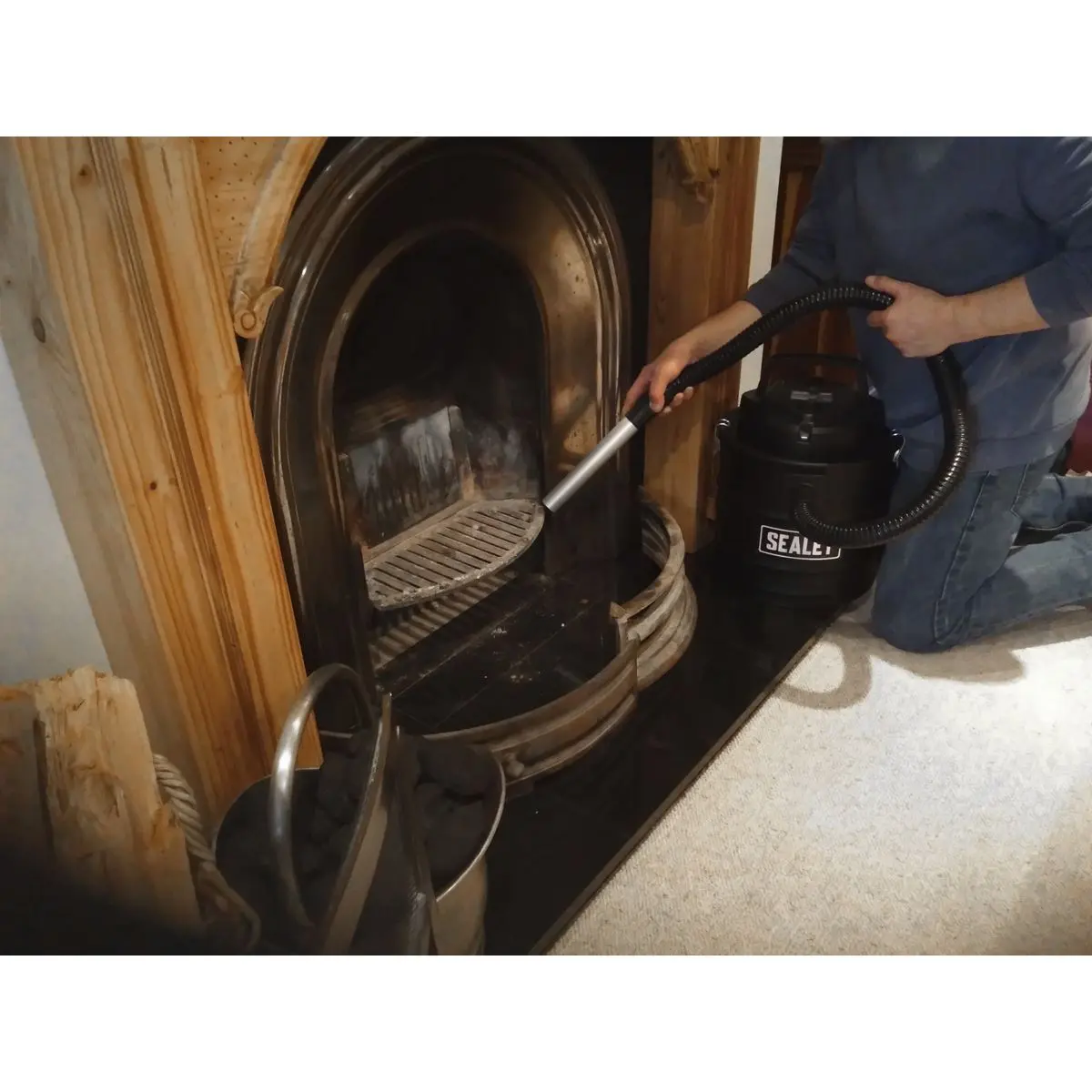 Sealey 3-in-1 Ash Vacuum Cleaner 20L 1200W/230V - Image 8