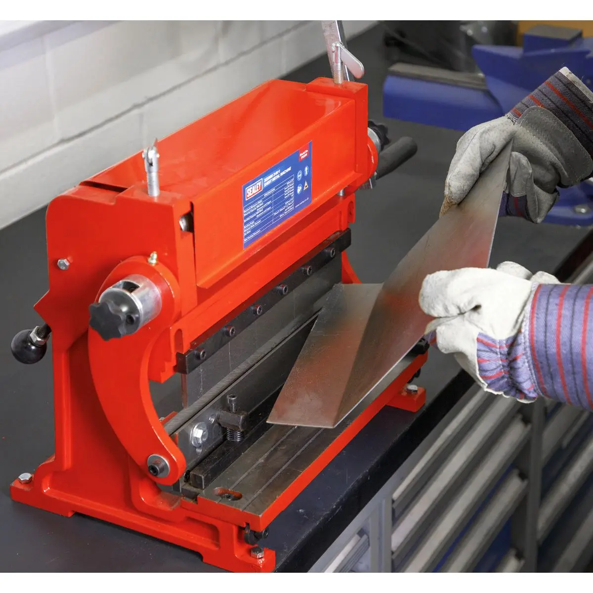 Sealey 3-in-1 Sheet Metal Machine 305mm - Image 9