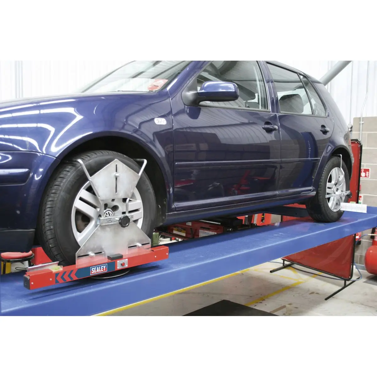 Sealey 4-Wheel Laser Wheel Aligner Combo - Image 12