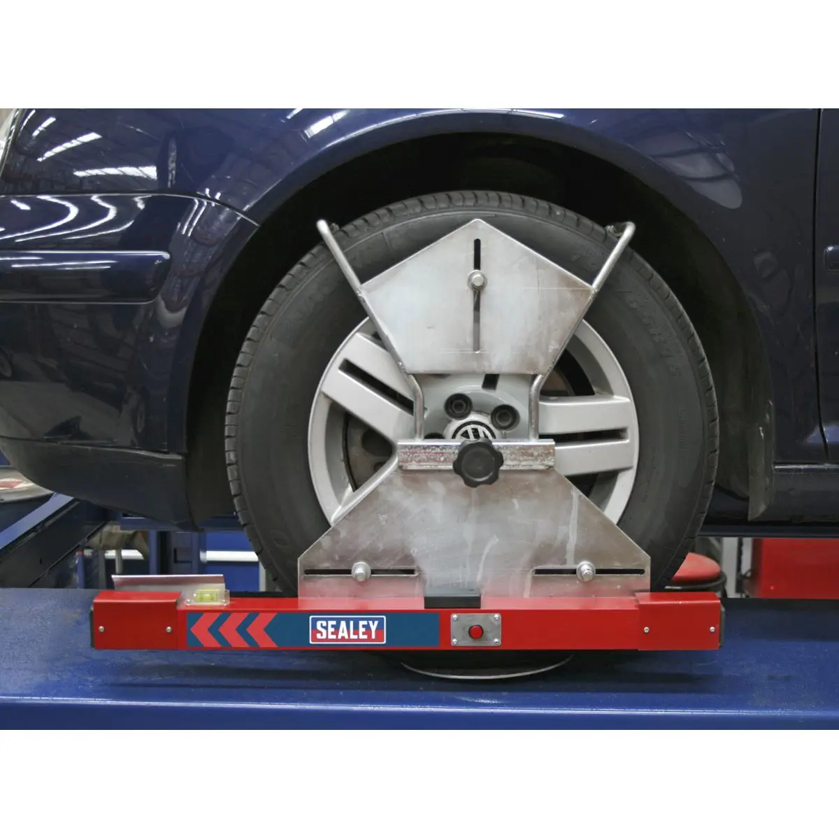 Sealey 4-Wheel Laser Wheel Aligner Combo - Image 9