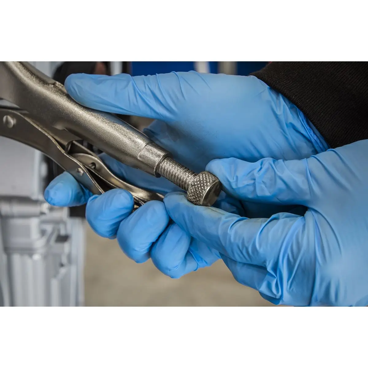 Sealey Ø45-130mm Oil Filter Locking Pliers - Angled - Image 5