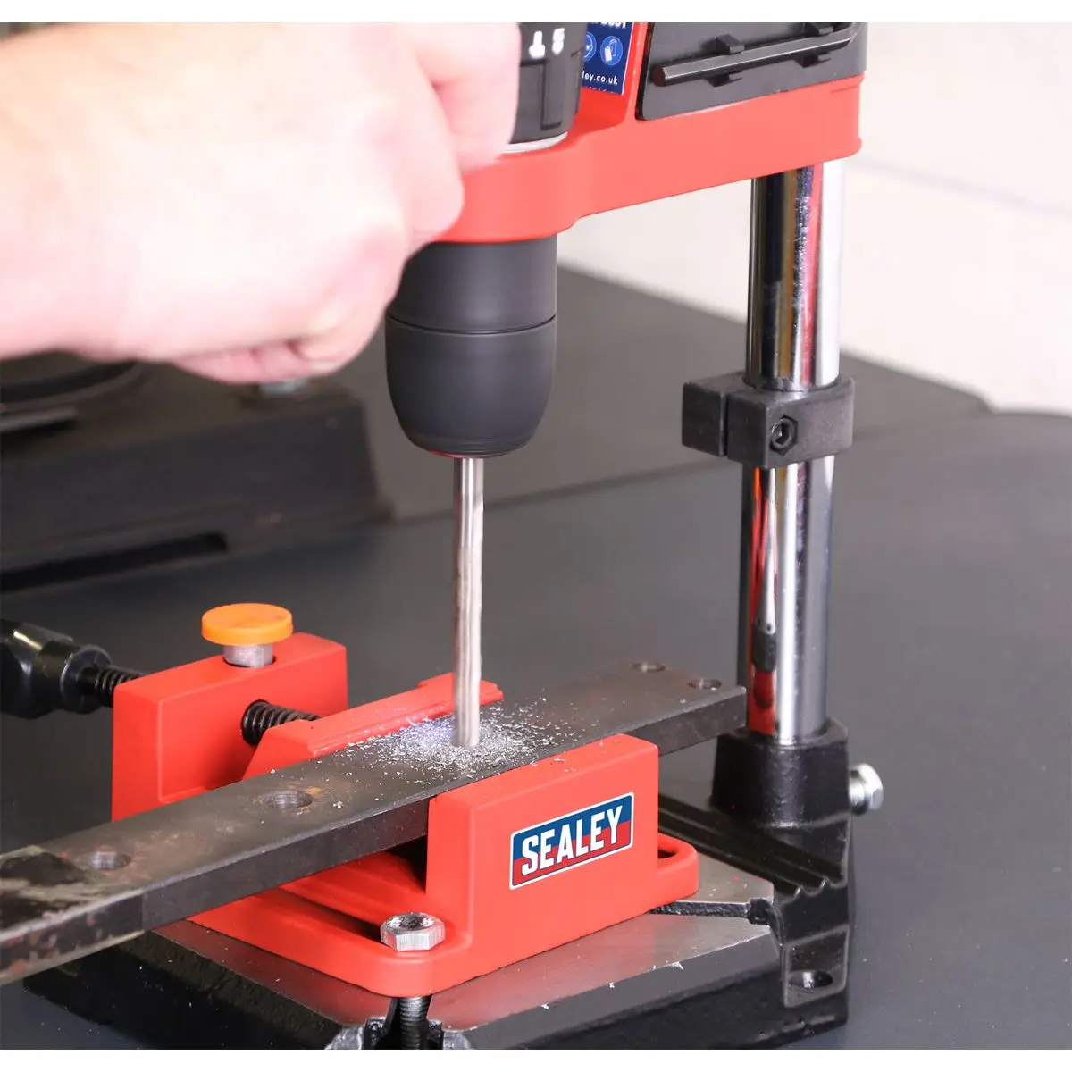 Sealey 500mm Drill Stand with Cast Iron Base and 65mm Vice - Image 10
