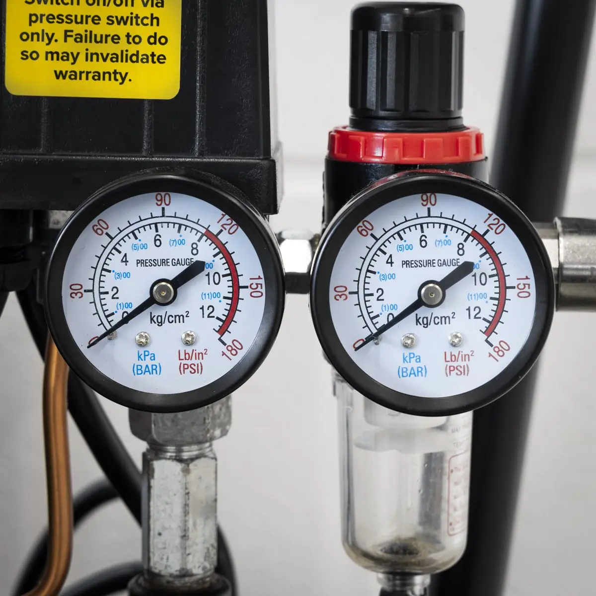 Sealey 50L Low Noise Oil Free Direct Drive Air Compressor 2 x 2hp - Image 6
