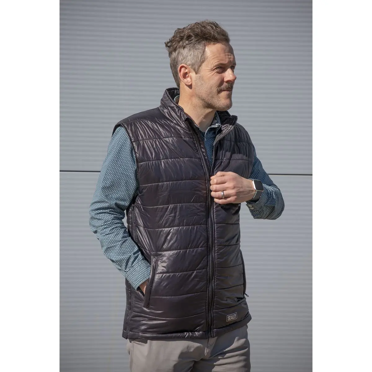 Sealey 5V Heated Puffy Gilet - 44" to 52" Chest with Power Bank 20Ah - Image 7